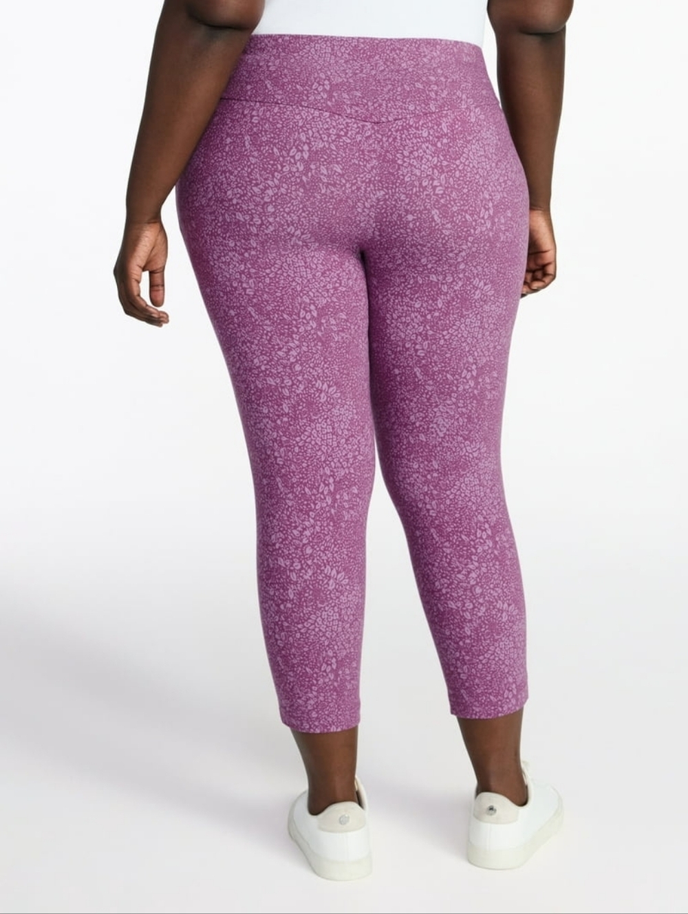 Capri Leggings (NWT) - Picture 4 of 8